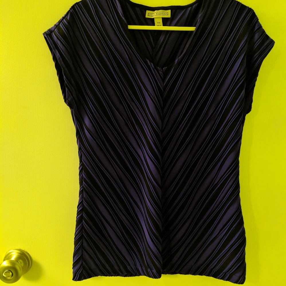 Dana Buchman XS Shirt